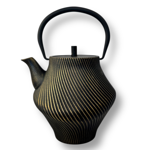 ja-unendlich YORI Gusseisenkanne